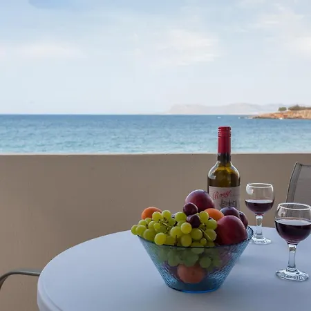 Lily Of Crete 2 - Sea & Front Apartamento *
